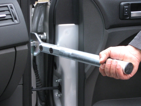 C-100 - Block (Brace) - Universal Door Clamps for Motor Vehicles